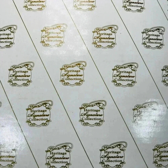 The Heritage Signature Collection Mitsuko 17” Porcelain Doll Japanese - Picture 8 of 8